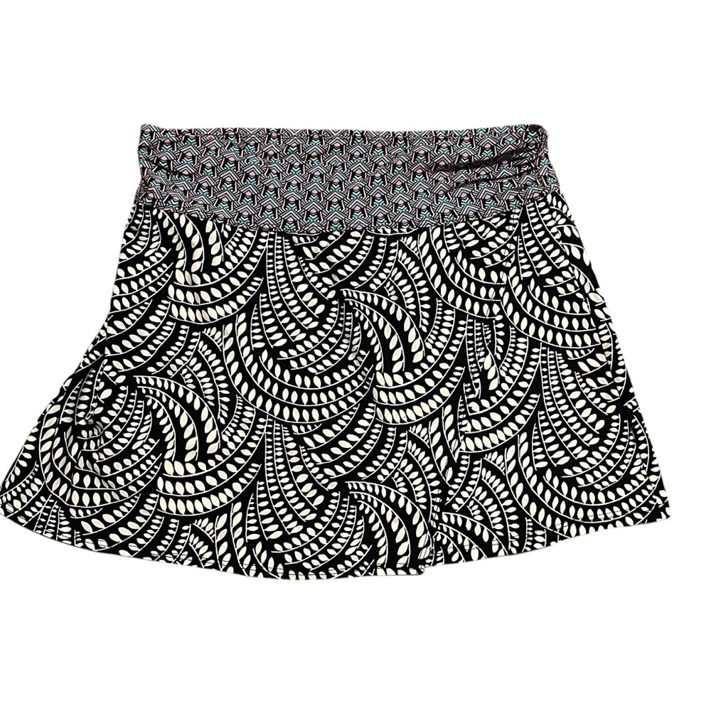 Title Nine Aquamini Skirt Black and White Patterned Women's Skirt Small